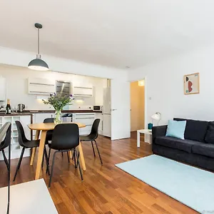  Apartment Pass The Keys - New Striking Seaside 2 Bed Flat Heart Of